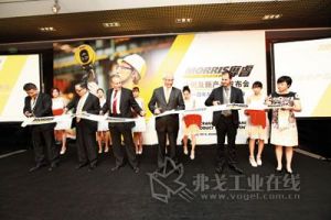 2014��9��1����Ħ�Morris Crane Systems����ʽ�����M(j��n)���Ї�(gu��)�Ј�(ch��ng)